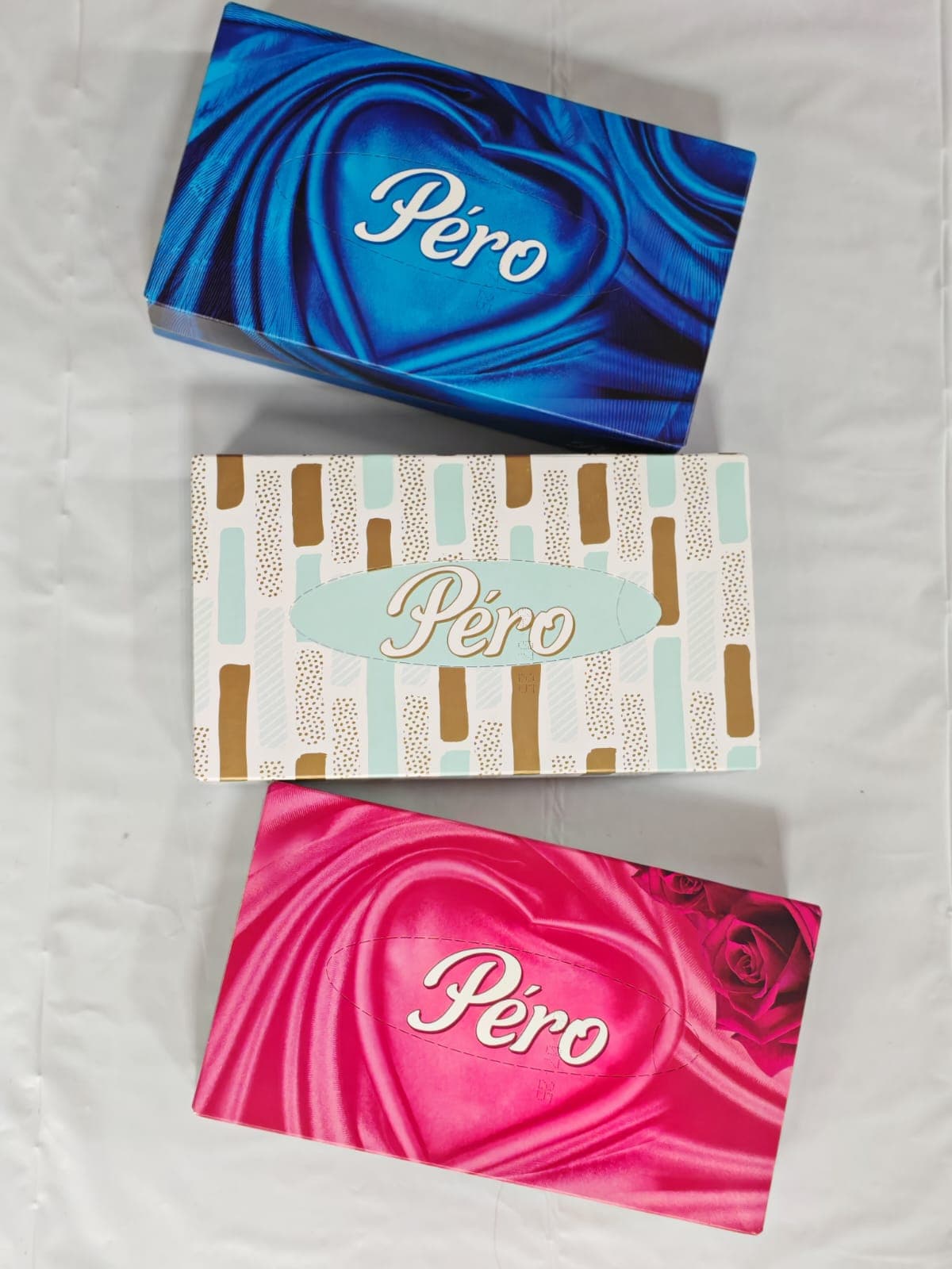 Салфетки в коробке PERO 2сл 100шт\18уп 1шт