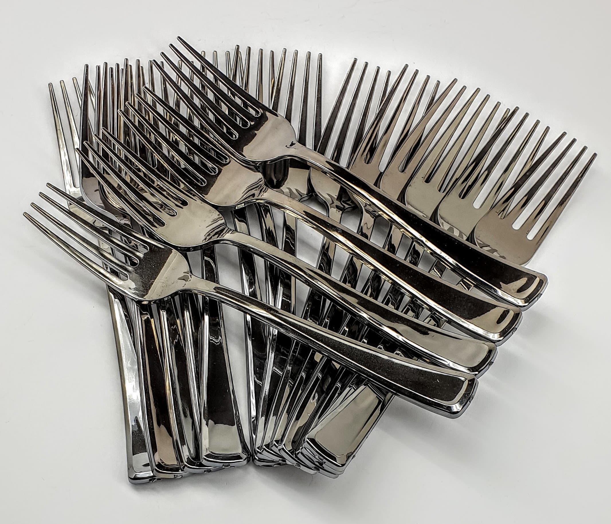 Вилка столовая ПС 190мм Металлизированная СЕРЕБРО 1000\50\20 в пакете 50 шт